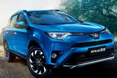 【RAV4榮放】自由，喜歡就堅(jiān)持走下去！